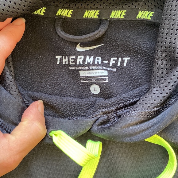Nike Therma-Fit black and neon hoodie - Picture 2 of 5